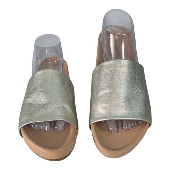 Beek Pelican in Metallic Gold Upper Tan Footbed Leather Slide Sandals Size 11 - Picture 1 of 14